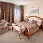 Hotel Cvita 4*