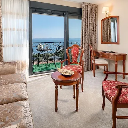 Hotel Cvita 4*