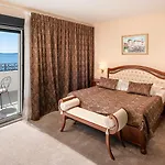 Hotel Cvita 4*