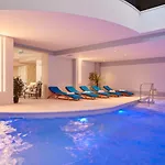 Cvita Hotel 4*