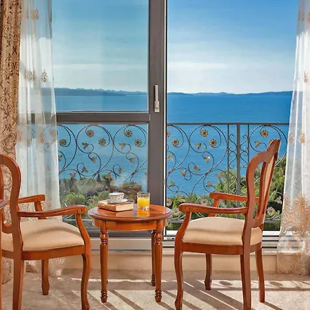 Hotel Cvita 4*